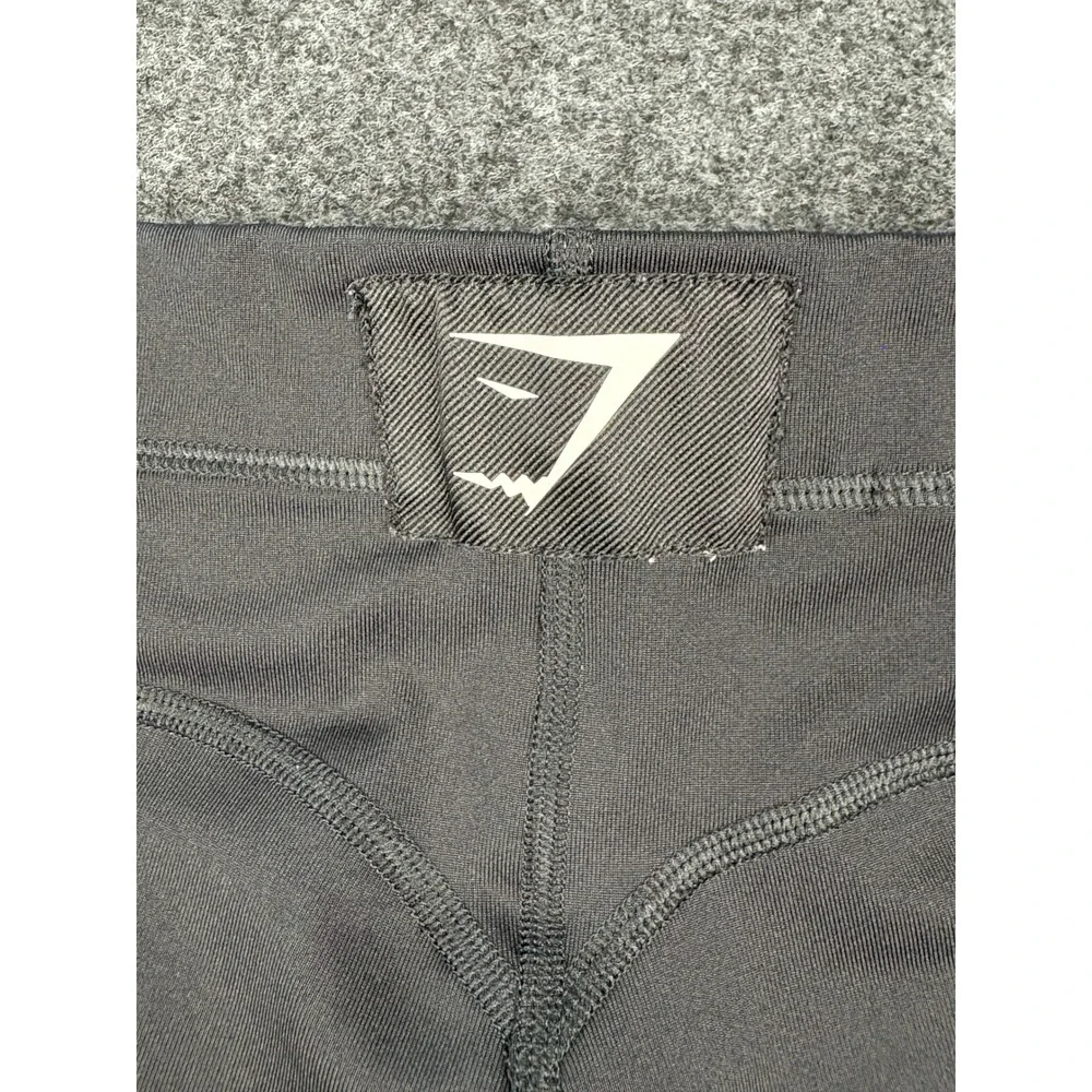 Gymshark Mens Black Graphic Print Cropped Leggings GLLG4165-BK SS20-184 Medium